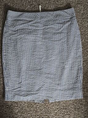 J. Crew Blue and White Striped, Seersucker Women’s Pencil Skirt